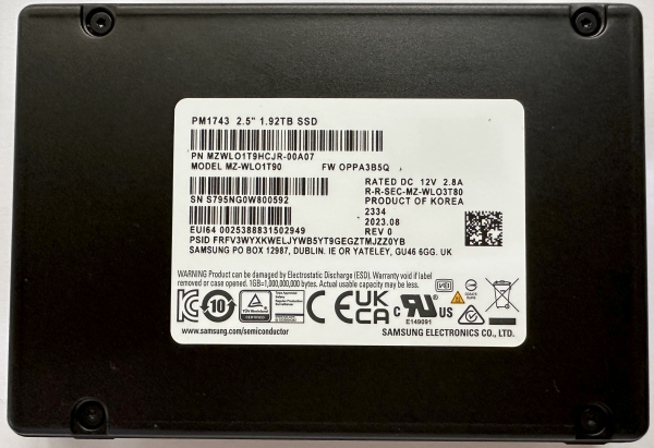 Твердотельный накопитель 1.92TB Samsung PM1743 U.3 PCI-E Gen5 R140000/ W3000MB/s MZWLO1T9HCJR-00A07